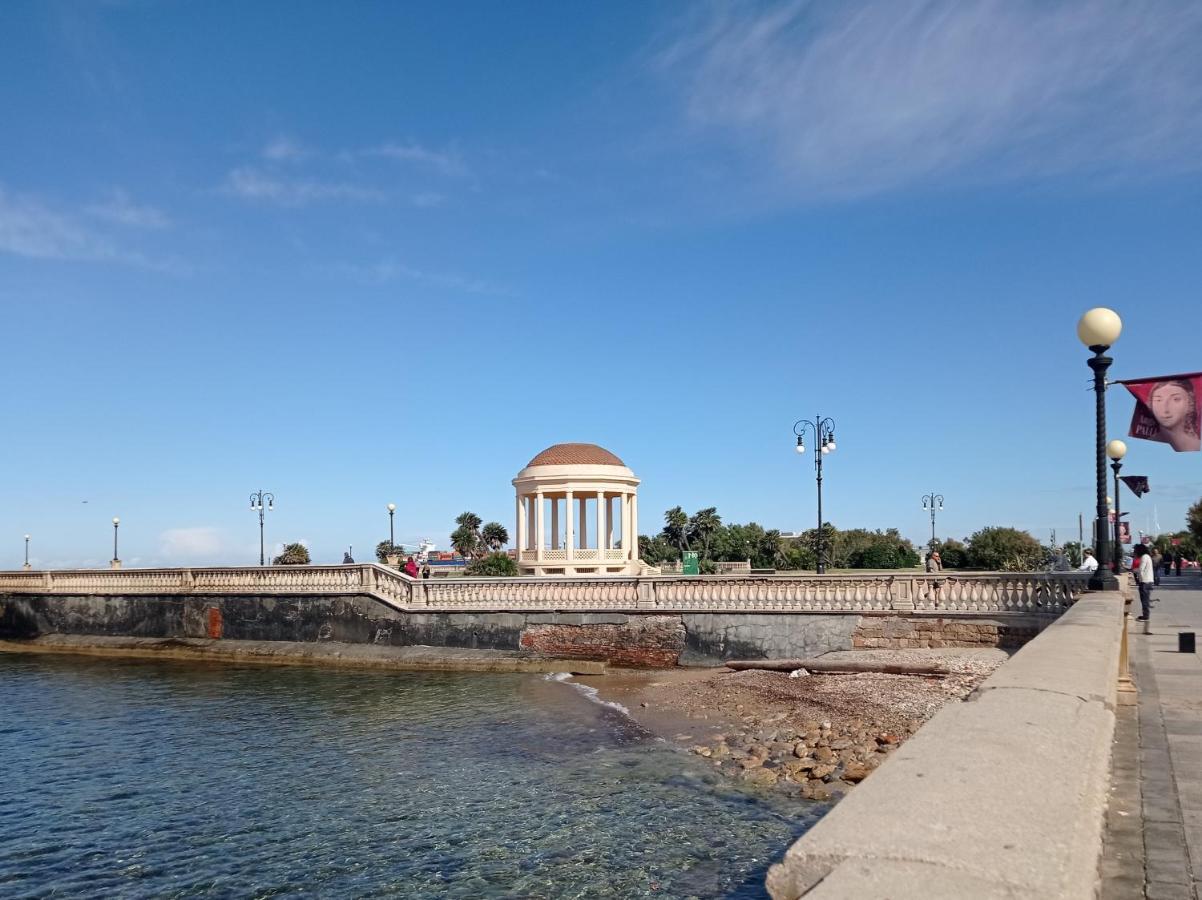 Appartamento Con Incantevole Vista Mare Livorno Ngoại thất bức ảnh